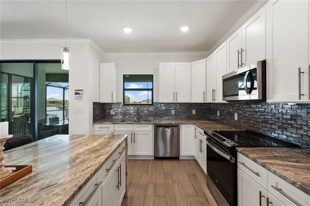 3234 NW 18th Street Cape Coral FL 33993