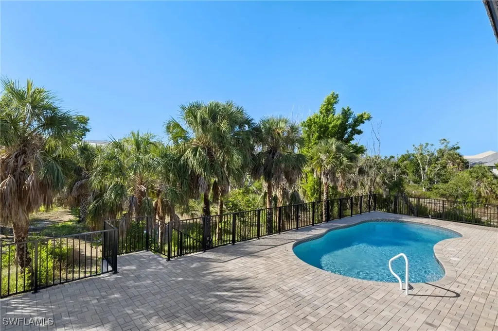 2287 Starfish Lane Sanibel FL 33957