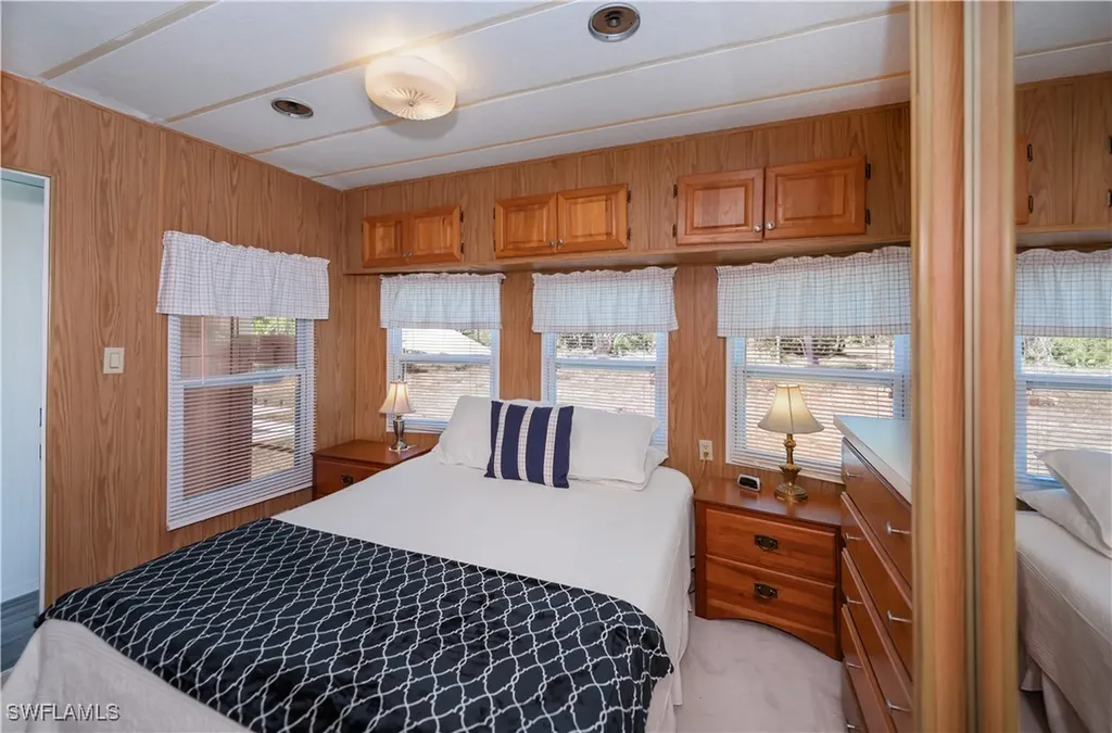 233 Caravan Circle North Fort Myers FL 33903