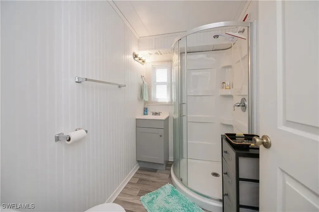 233 Caravan Circle North Fort Myers FL 33903