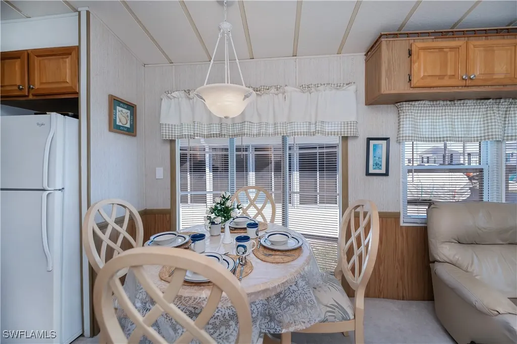 233 Caravan Circle North Fort Myers FL 33903