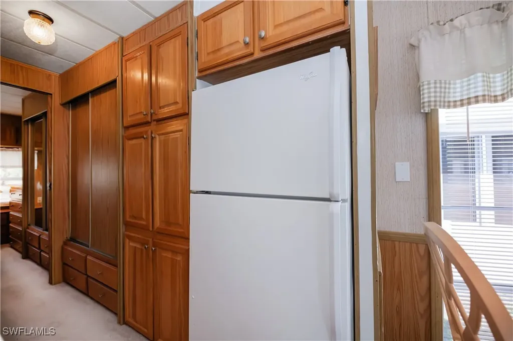 233 Caravan Circle North Fort Myers FL 33903