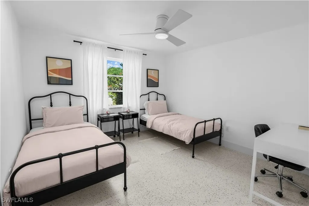 1515 Manchester Boulevard Fort Myers FL 33919