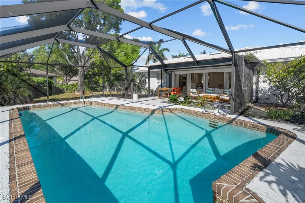 1515 Manchester Boulevard Fort Myers FL 33919