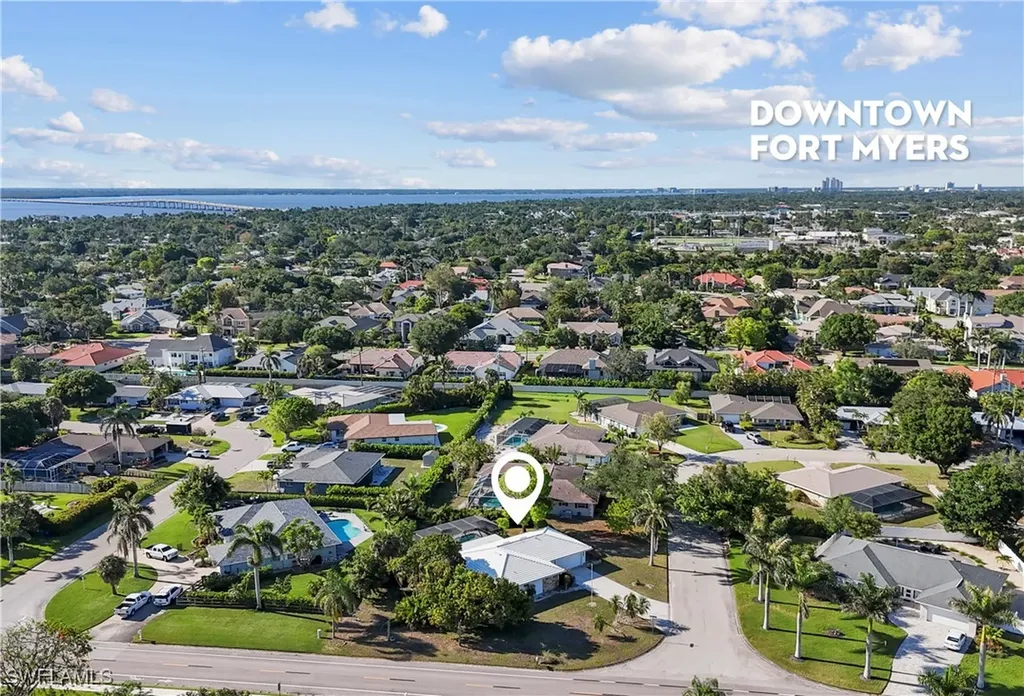 1515 Manchester Boulevard Fort Myers FL 33919