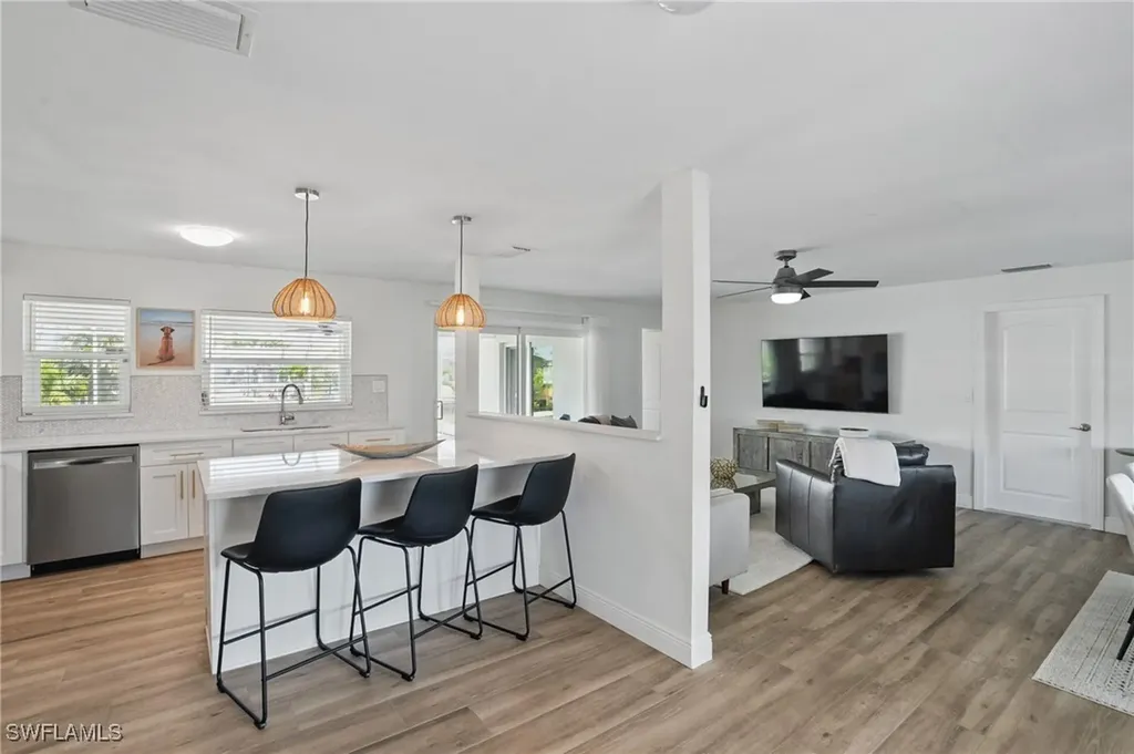 157 SW 54th Street Cape Coral FL 33914