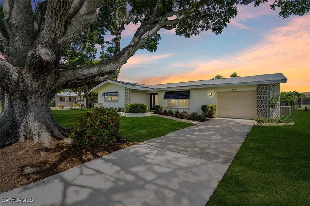 157 SW 54th Street Cape Coral FL 33914