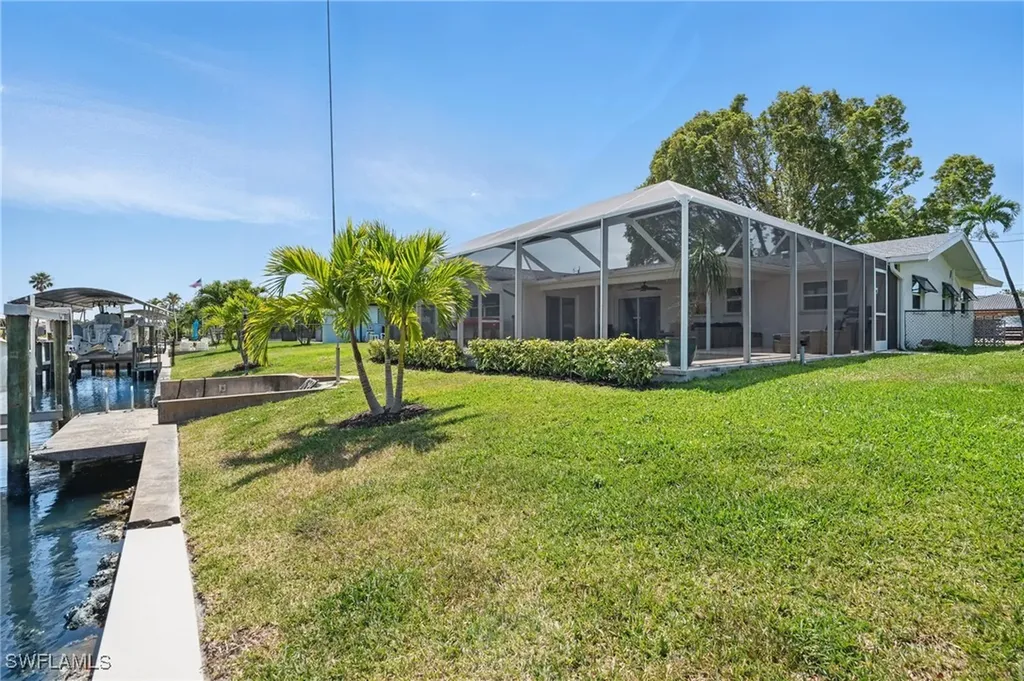 157 SW 54th Street Cape Coral FL 33914