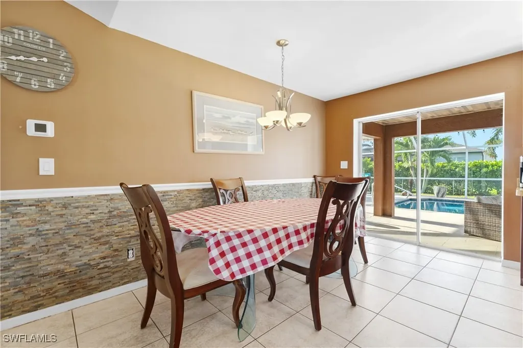2720 SW 32nd Street Cape Coral FL 33914