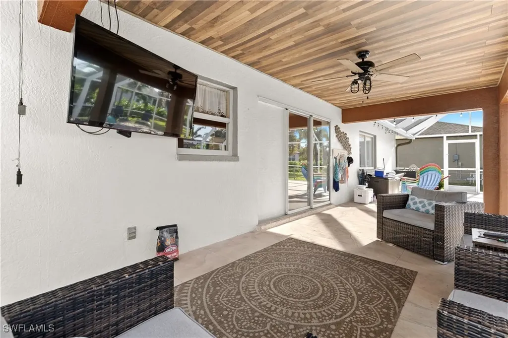 2720 SW 32nd Street Cape Coral FL 33914