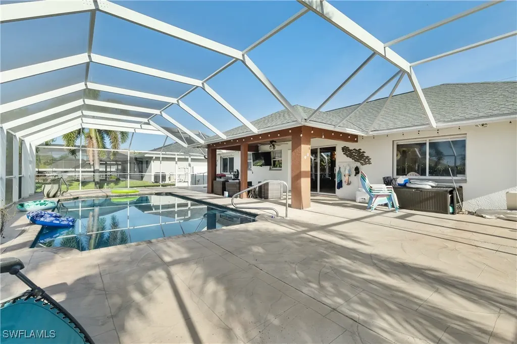 2720 SW 32nd Street Cape Coral FL 33914