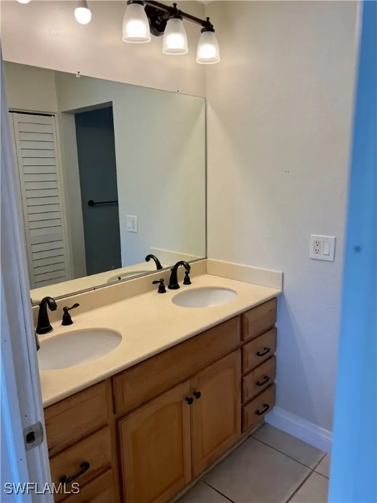 1055 Palm Avenue North Fort Myers FL 33903