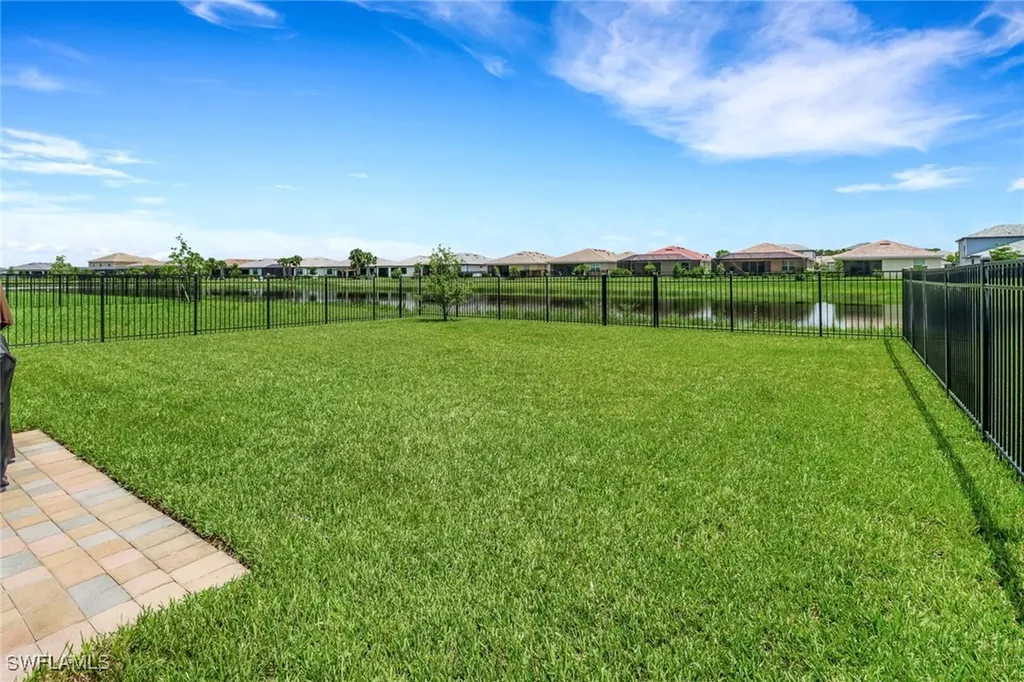 16052 Palmetto Prairie Drive Alva FL 33920