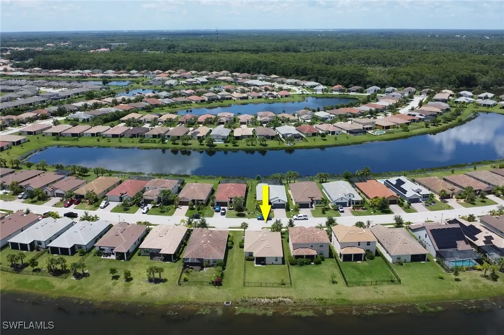 16052 Palmetto Prairie Drive Alva FL 33920