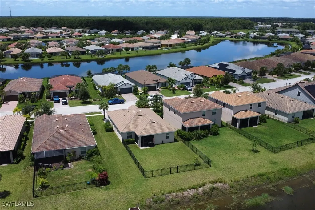 16052 Palmetto Prairie Drive Alva FL 33920