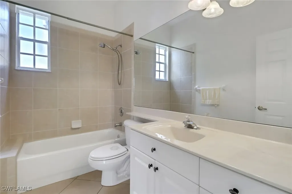 3283 Potomac Court Naples FL 34120