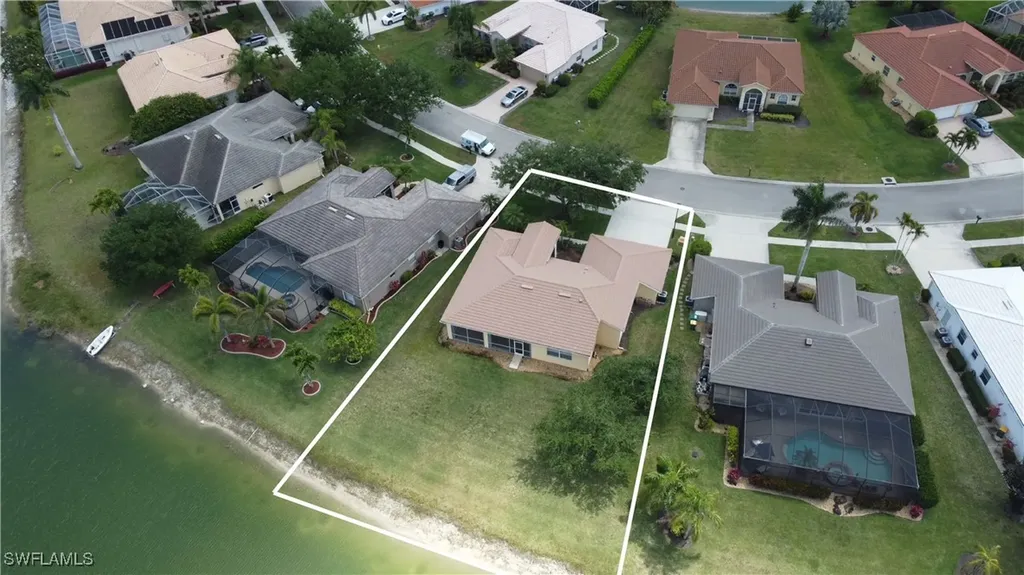 3283 Potomac Court Naples FL 34120