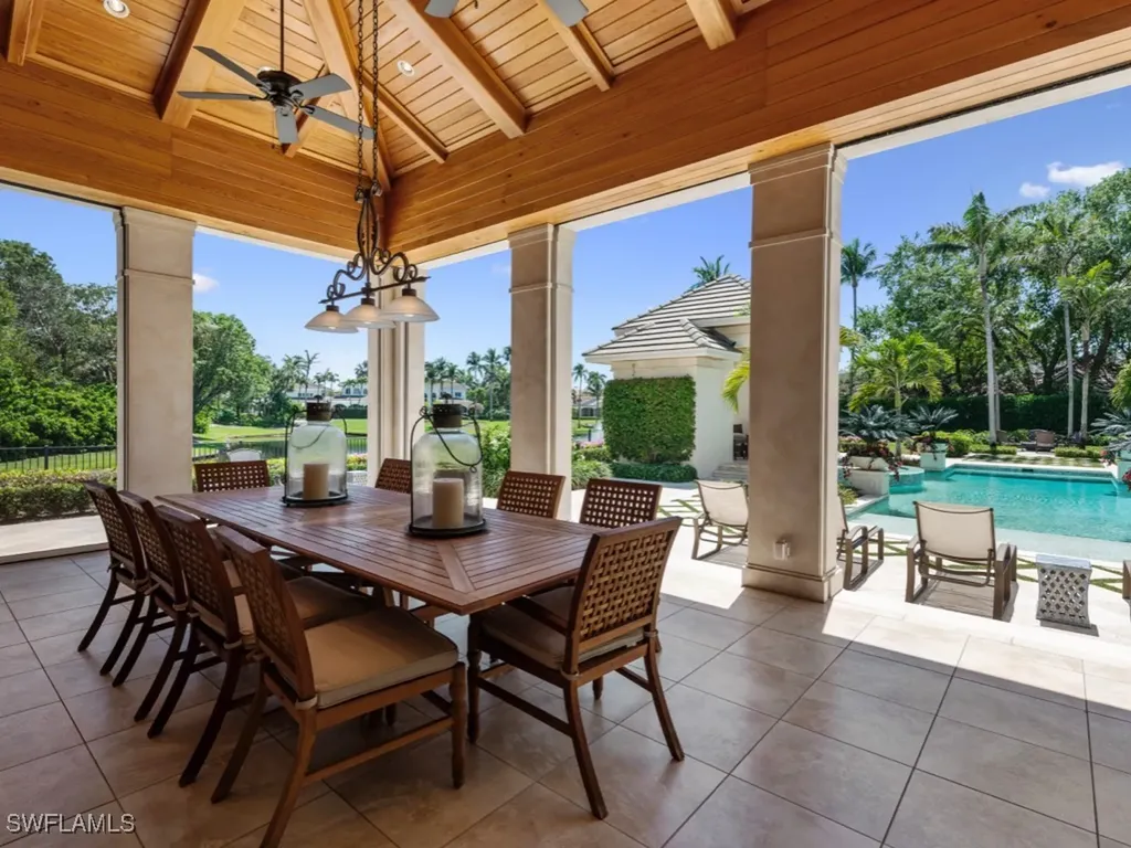 364 Colony Drive Naples FL 34108