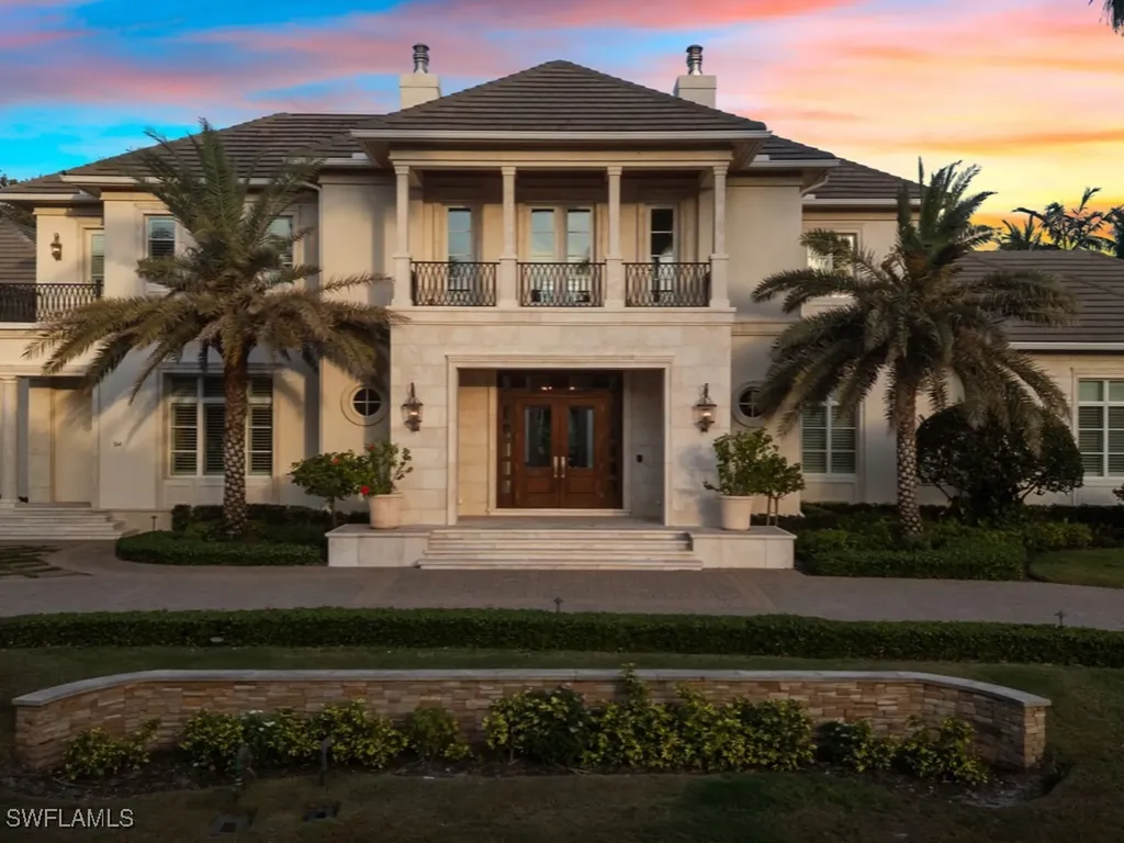 364 Colony Drive Naples FL 34108