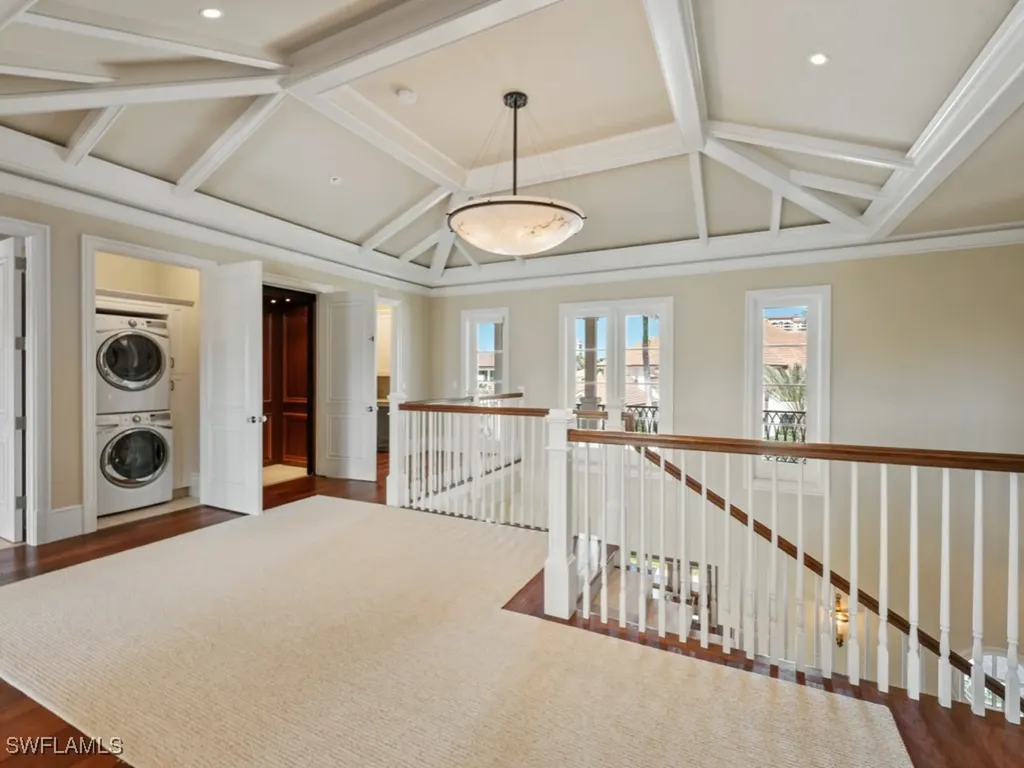 364 Colony Drive Naples FL 34108
