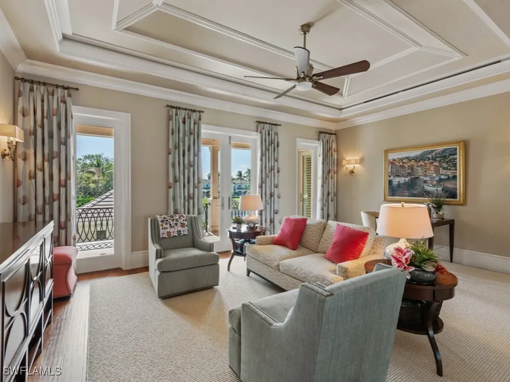 364 Colony Drive Naples FL 34108