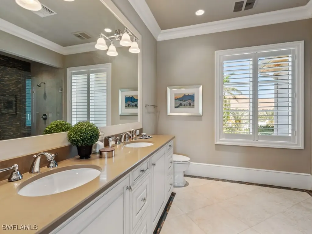 364 Colony Drive Naples FL 34108