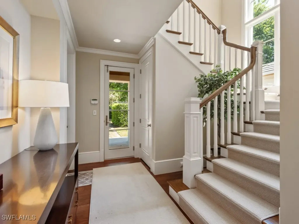 364 Colony Drive Naples FL 34108