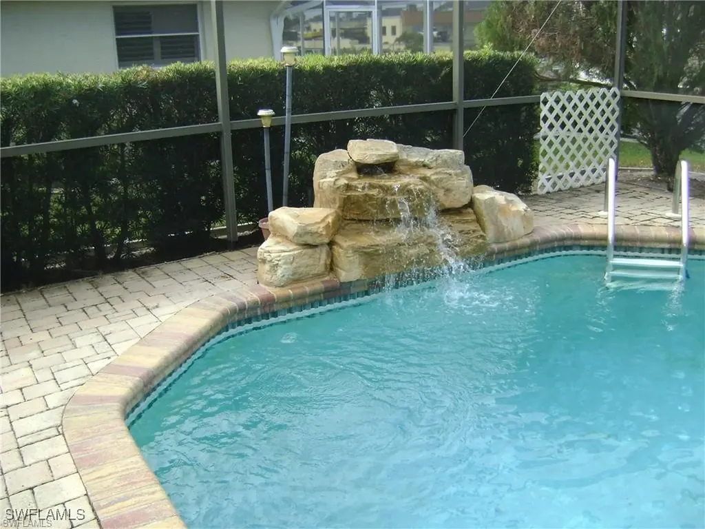 3708 SE 16th Place Cape Coral FL 33904
