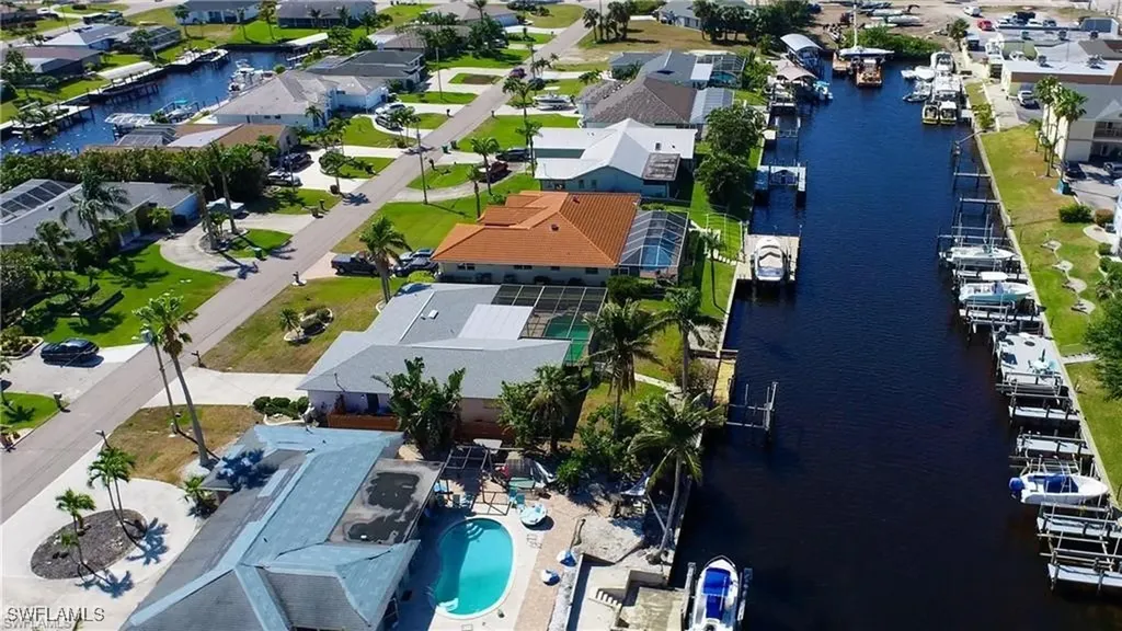 3708 SE 16th Place Cape Coral FL 33904