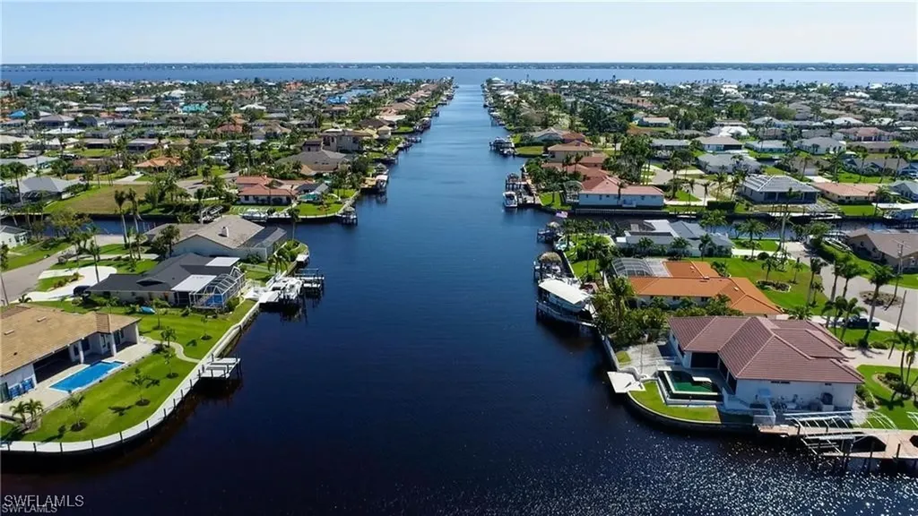 3708 SE 16th Place Cape Coral FL 33904