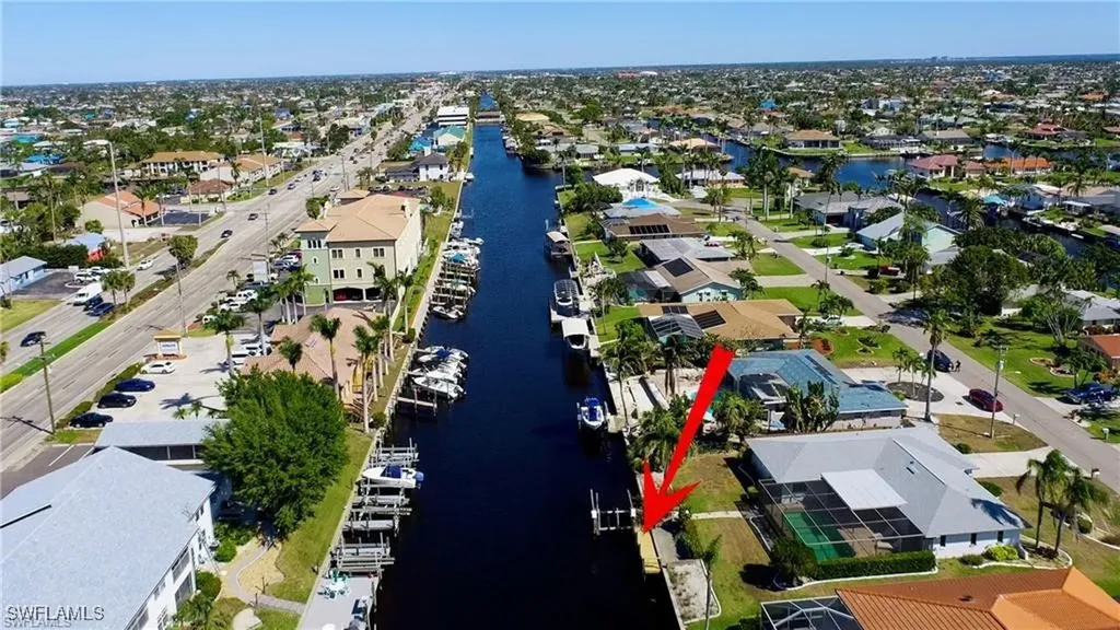 3708 SE 16th Place Cape Coral FL 33904