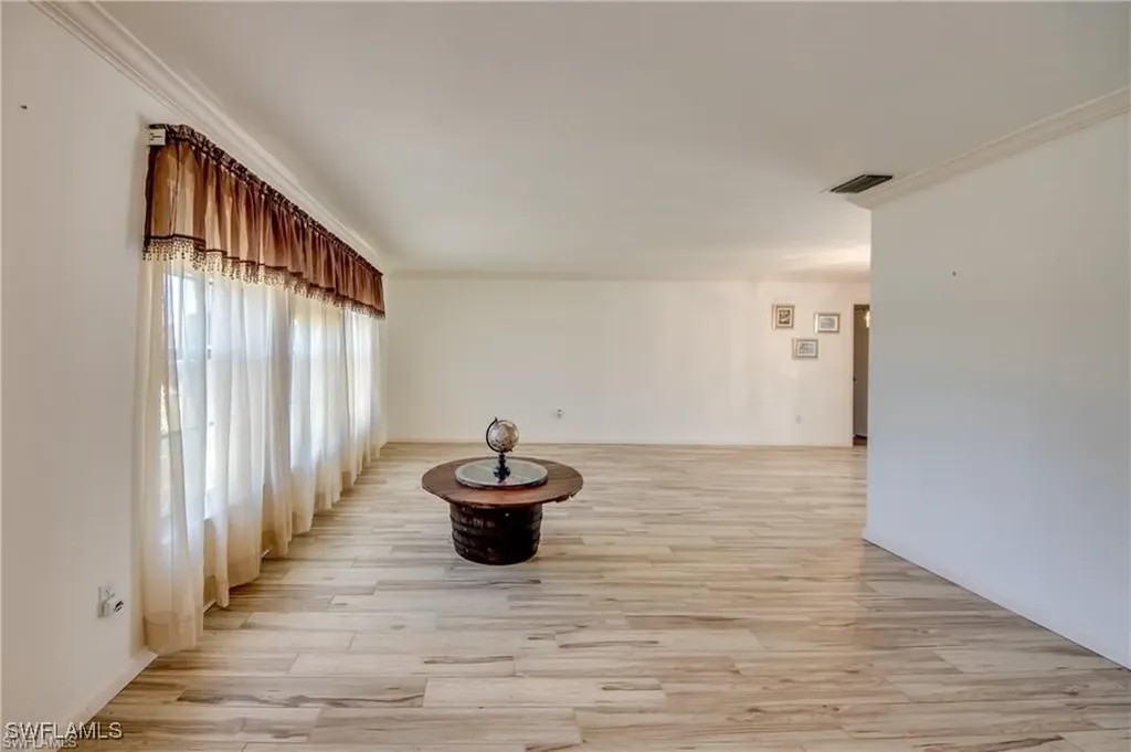 3708 SE 16th Place Cape Coral FL 33904