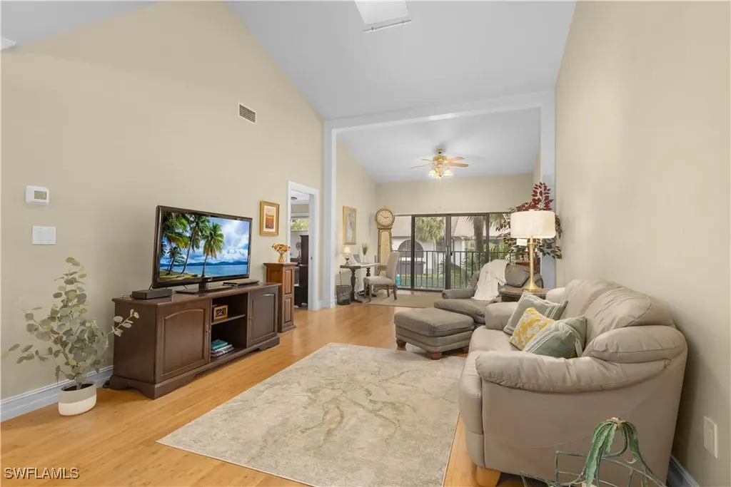 3370 10th Street N Naples FL 34103