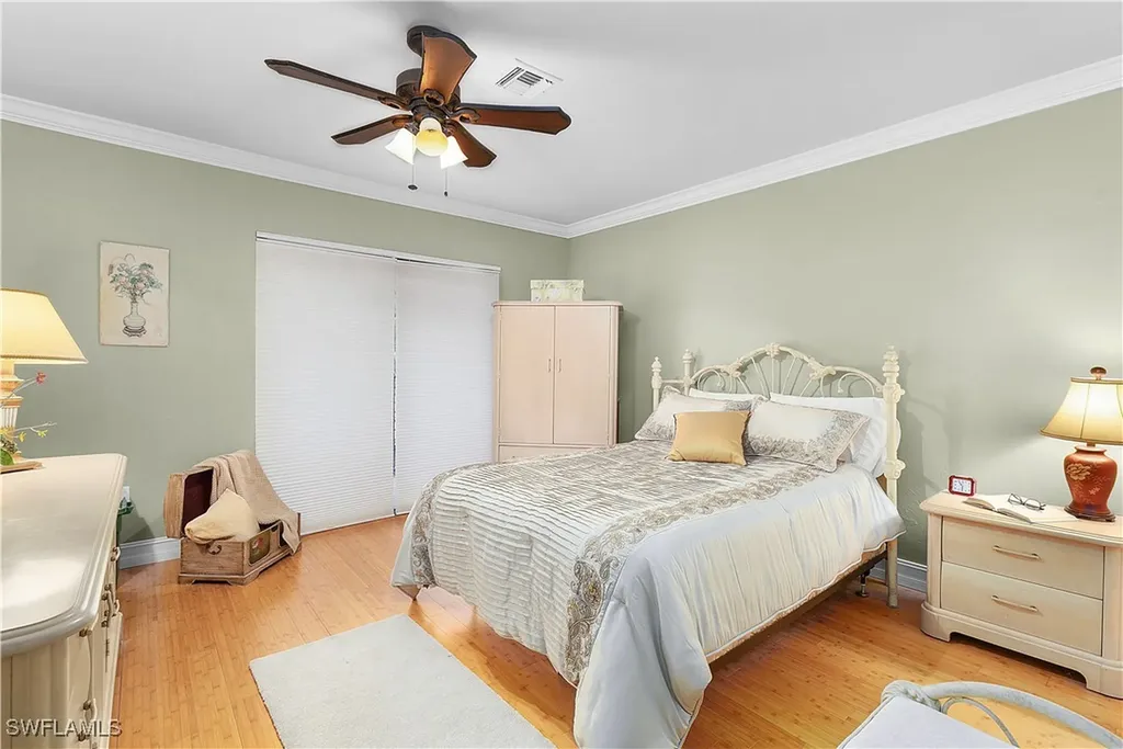 3370 10th Street N Naples FL 34103