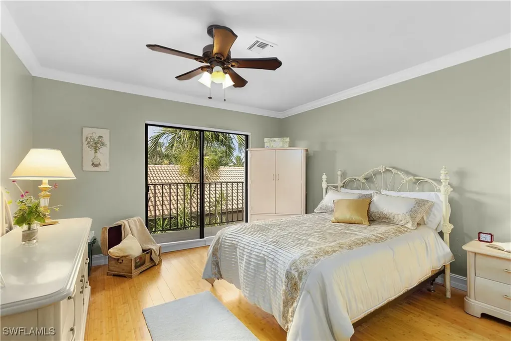 3370 10th Street N Naples FL 34103