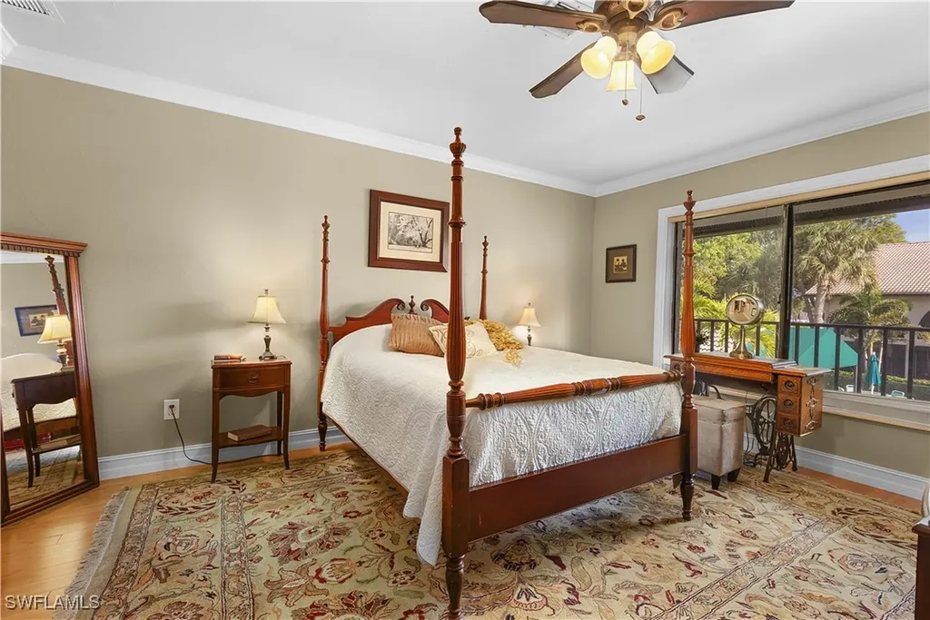 3370 10th Street N Naples FL 34103