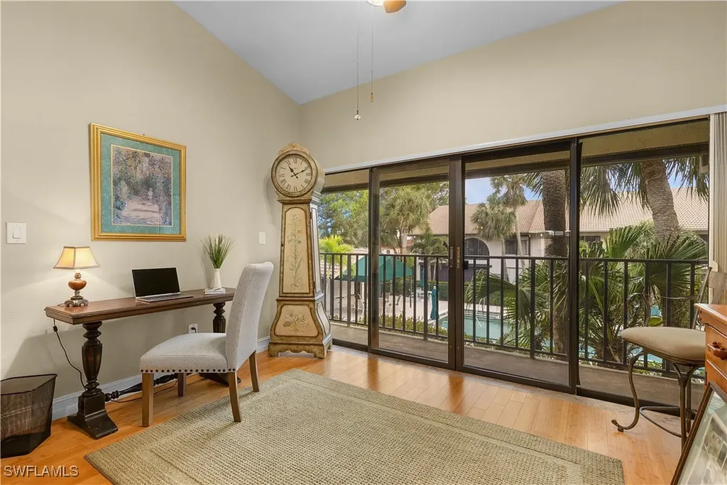 3370 10th Street N Naples FL 34103