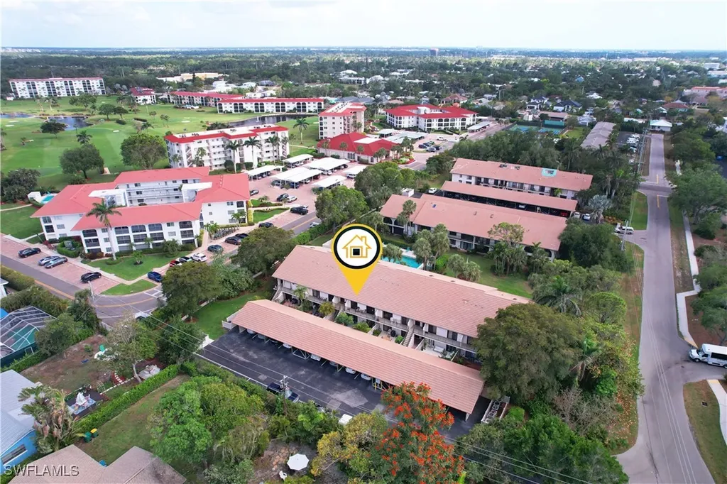 3370 10th Street N Naples FL 34103