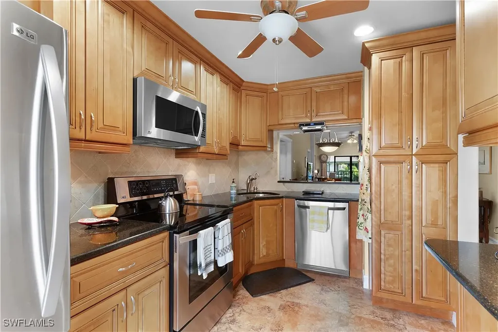 3370 10th Street N Naples FL 34103