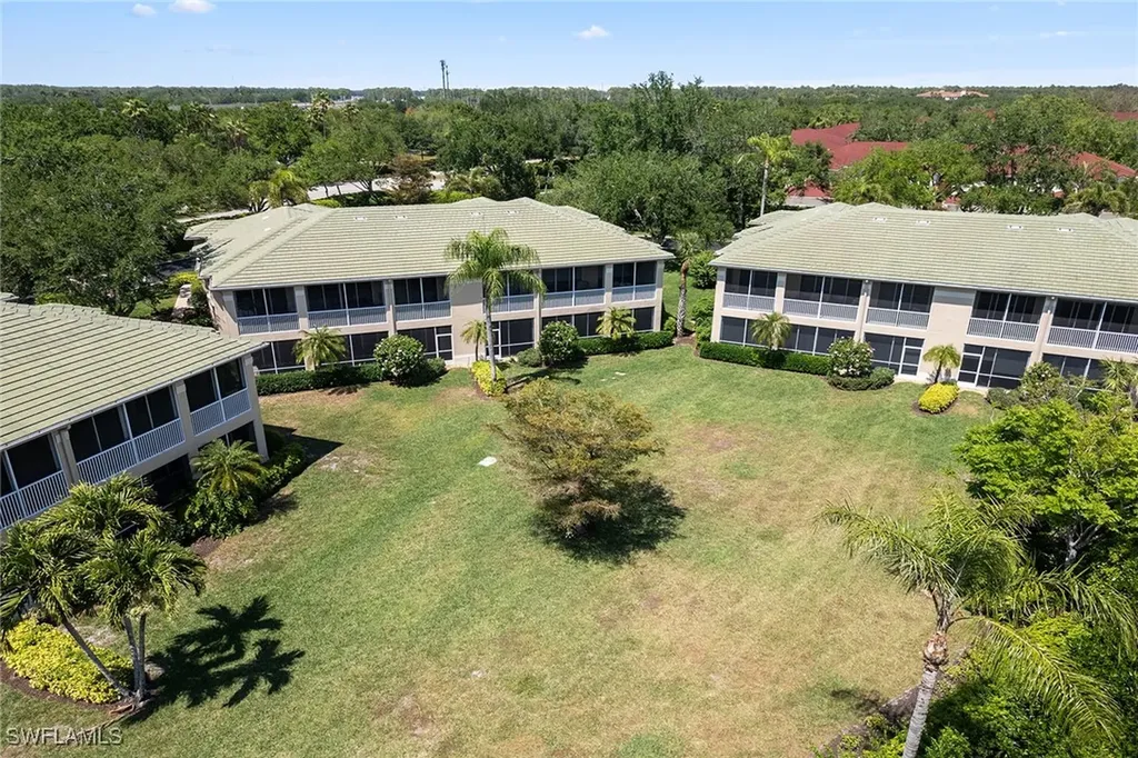 658 Vintage Reserve Circle Naples FL 34119