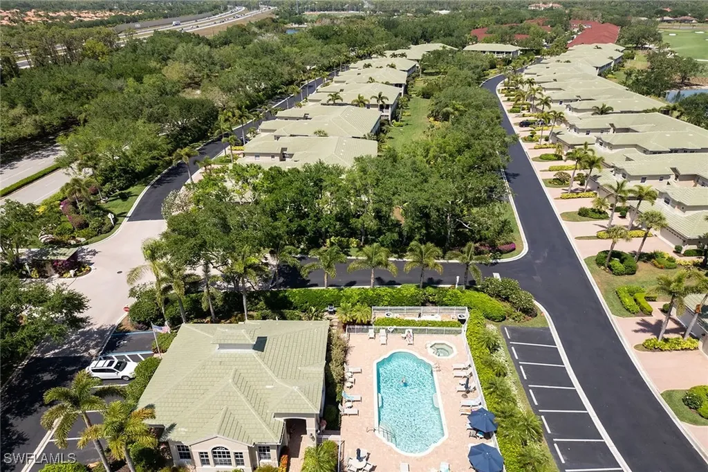 658 Vintage Reserve Circle Naples FL 34119