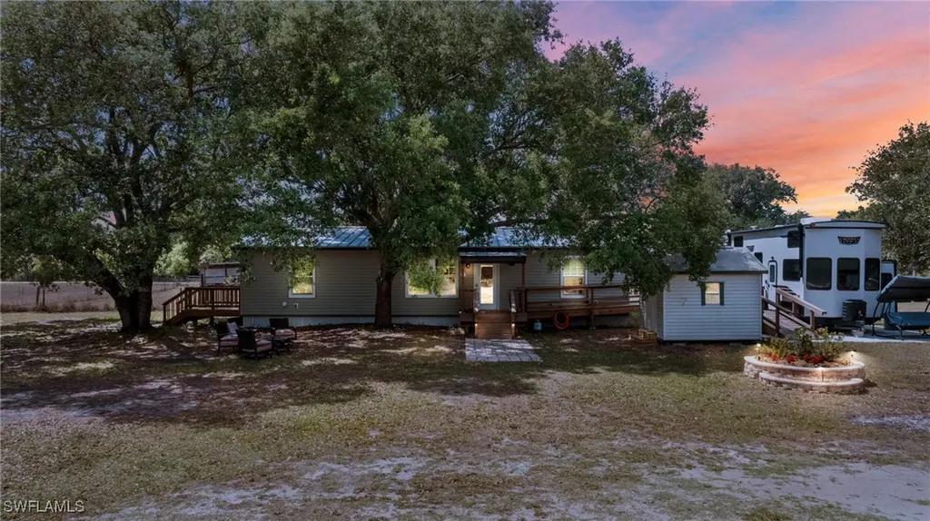 23230 Linda Lee Way Fort Myers FL 33913