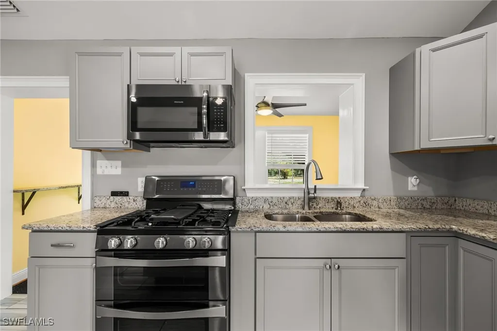 23230 Linda Lee Way Fort Myers FL 33913