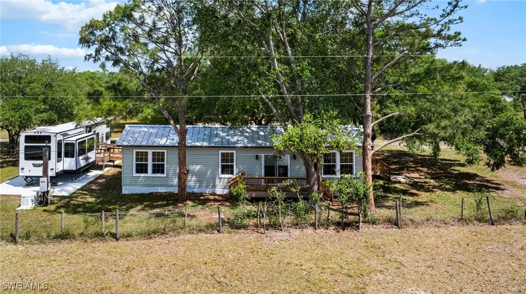 23230 Linda Lee Way Fort Myers FL 33913