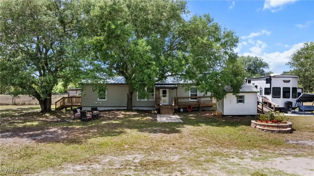 23230 Linda Lee Way Fort Myers FL 33913