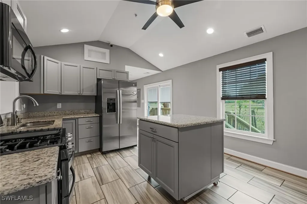 23230 Linda Lee Way Fort Myers FL 33913