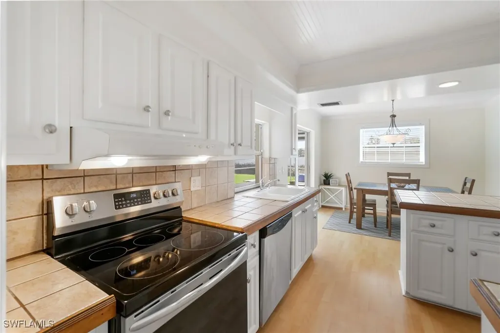 54 2nd Street Bonita Springs FL 34134