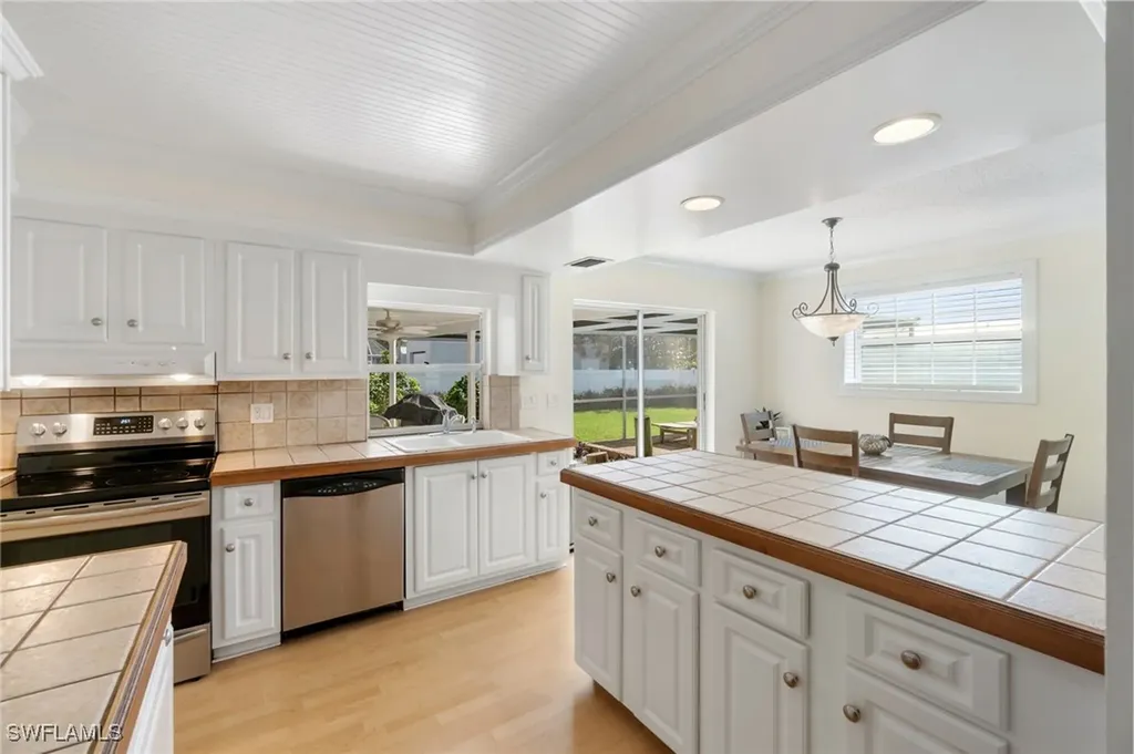 54 2nd Street Bonita Springs FL 34134