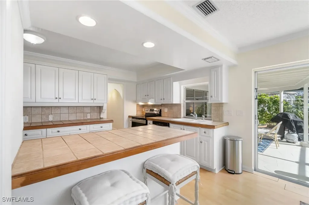 54 2nd Street Bonita Springs FL 34134