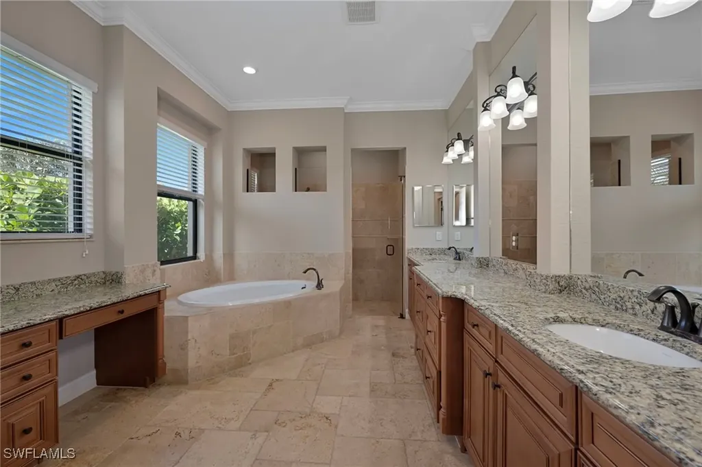9463 Campanile Circle Naples FL 34114